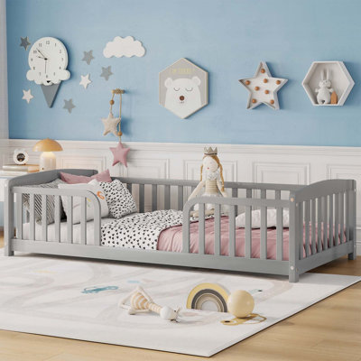 Wood Floor Bed with Guardrails and Central Entrance,Ideal for Compact Spaces and Child Safety