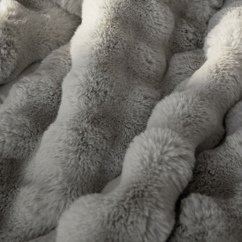 Bubble Cuddle Blanket, Light Gray