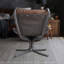 Charmant fauteuil pour la détente et l'amélioration du style