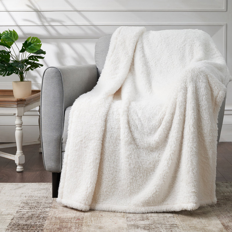 Jeté en sherpa CBCHome Cozy Chenille, Très grand lit, Blanc cassé
