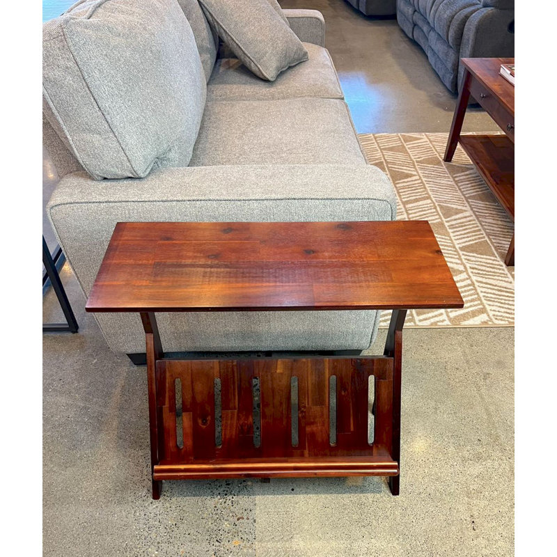Table de bout Boleslavas, Brun