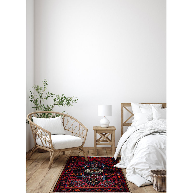 Tapis bleu marine Konya Anatolian 3 pi 3 po x 4 pi 9 po