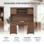 Bureau de direction avec huche, station de charge et portes de grange coulissantes-129894104