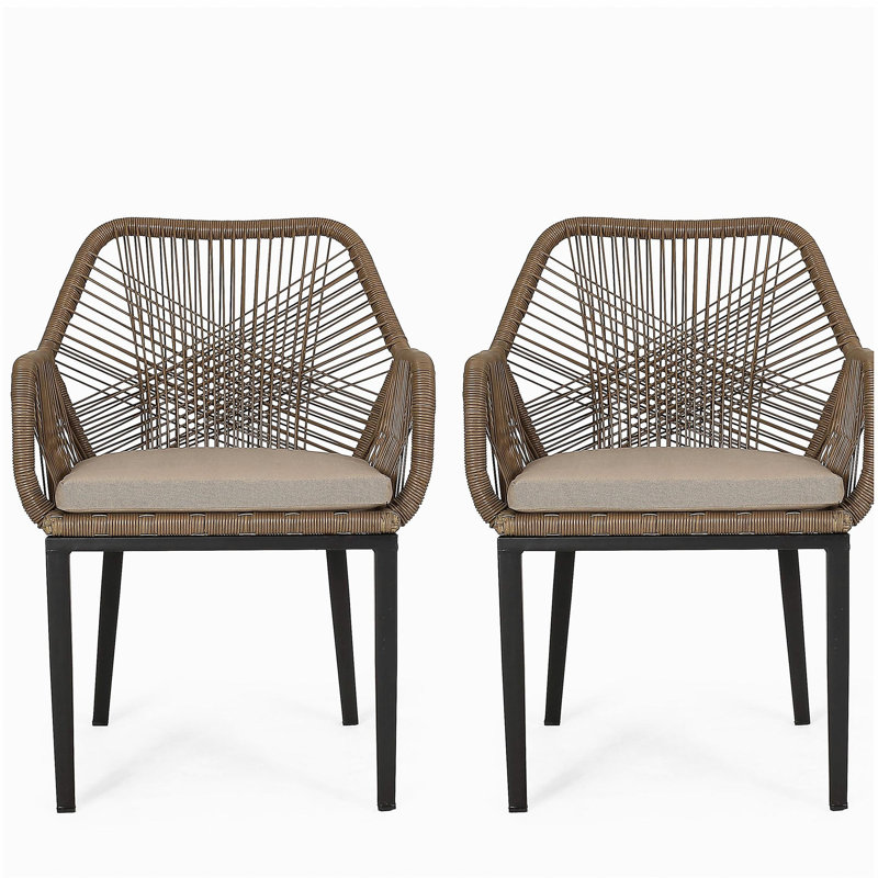 RUSSELL CHAIR