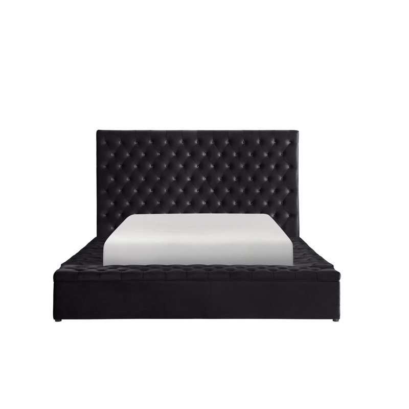 Capriola Bed, Queen, Black