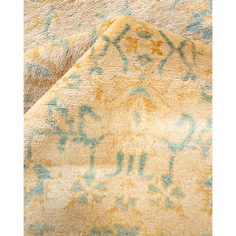 Hand-Knotted Ivory Wool Rectangular 8' x 10' Area Rug