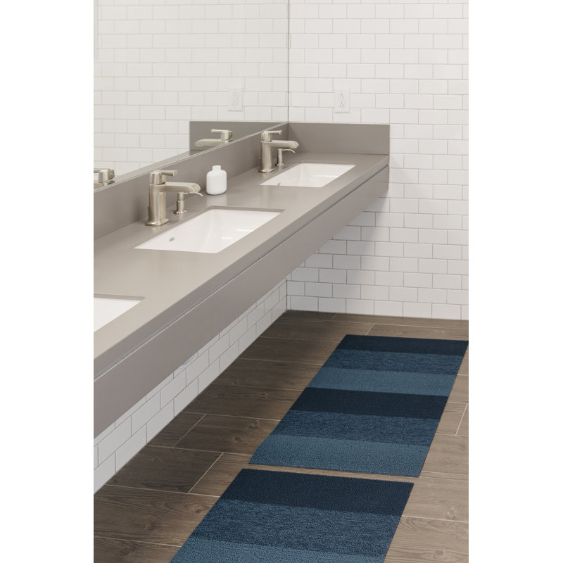 Striped Indoor / Outdoor Doormat, 0.6cm H x 61cm W x 91cm L, Bay Blue
