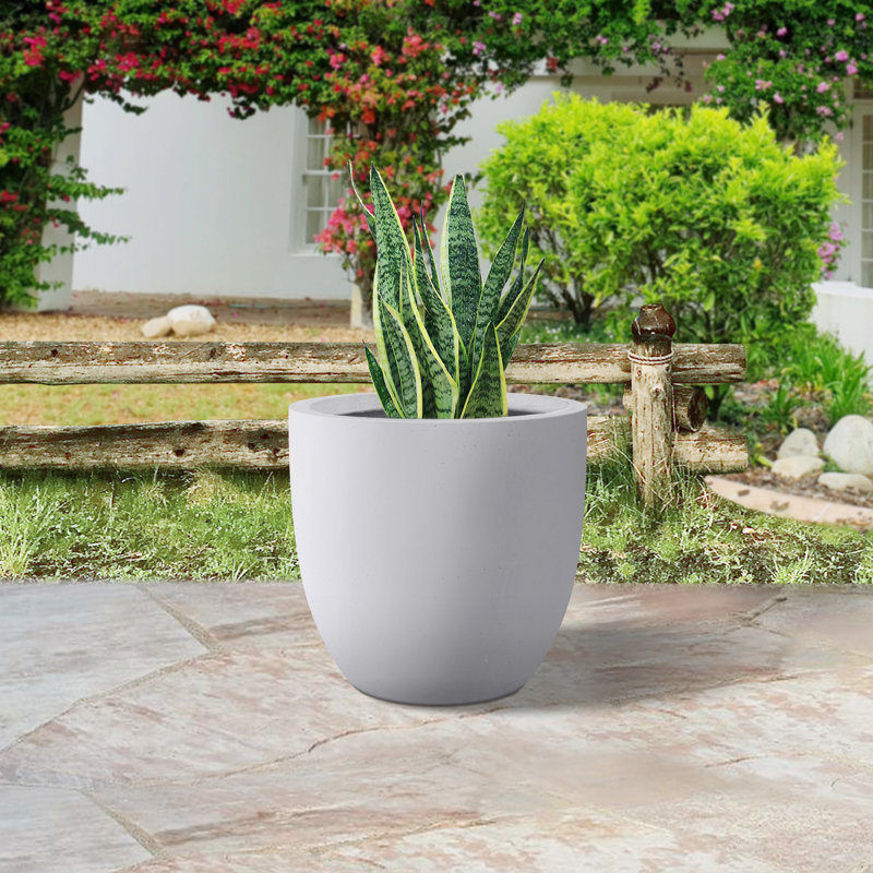 Pot à fleurs en béton Karola, Blanc uni, 15,3 x 16,5 x 16,5