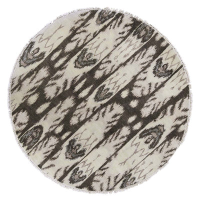 Wool Area Rug in Gray