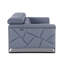 Causeuse en cuir bleu clair