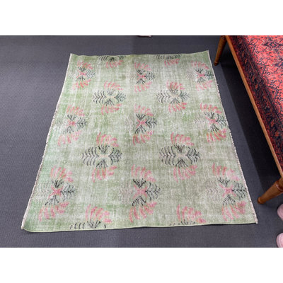 Tapis décoratif géométrique vert de 53,9 x 44,1 pouces