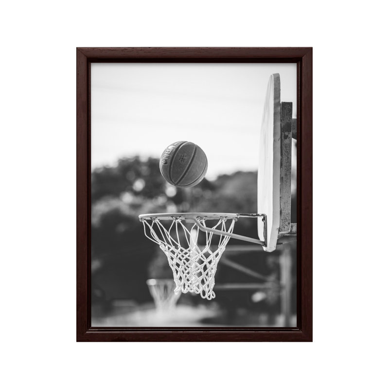 Panier de basketball, Canvas, 11"H x 14"W, Brown Framed