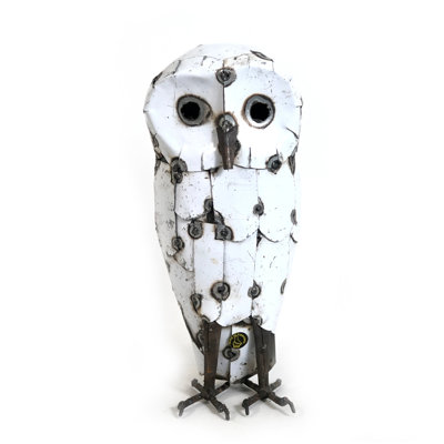 Hibou blanc enneigé en métal recyclé - moyen