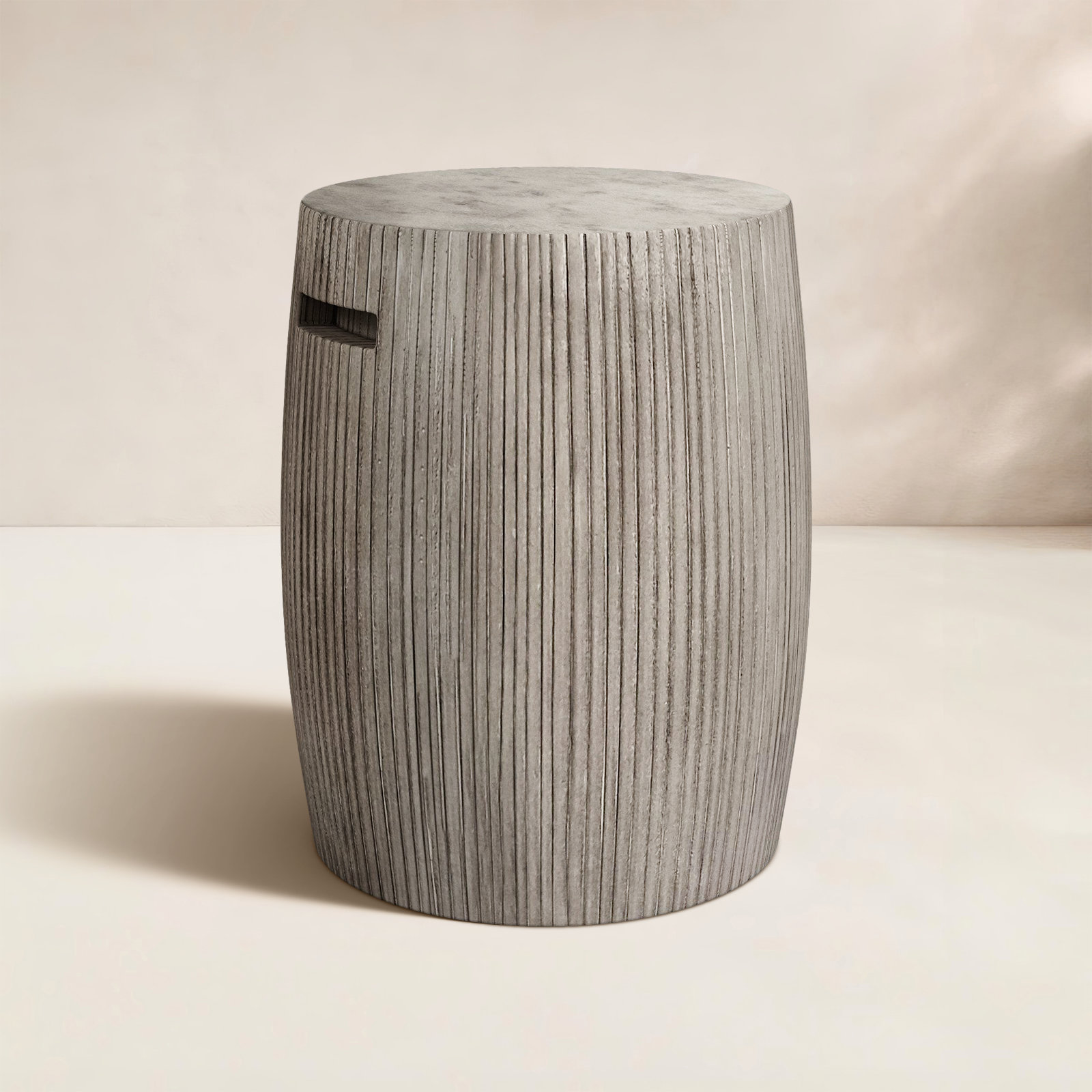 Lionel 15" Patio Side Table, Gray