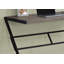 Bureau d'ordinateur moderne avec base en Z pour les bureaux compacts et les espaces de travail pour ordinateur portable.-1627273939