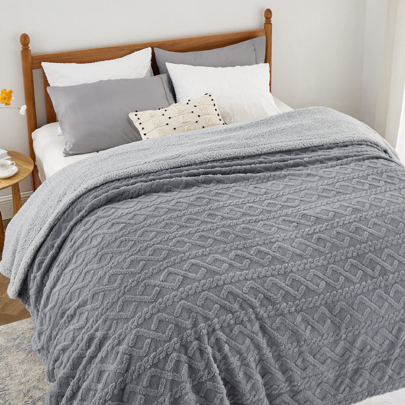 Couvre-lit en sherpa pour lit - douillette douce et douillette, couverture chaude en molleton épais pour l'hiver GentleSoft ™ ️