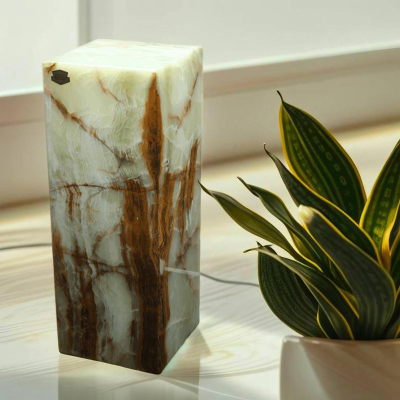 Rusted Woodland Onyx Lamp