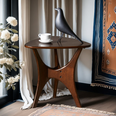 Table basse Mid-Century Triangle - Table d'appoint en bois de pacane pour le salon