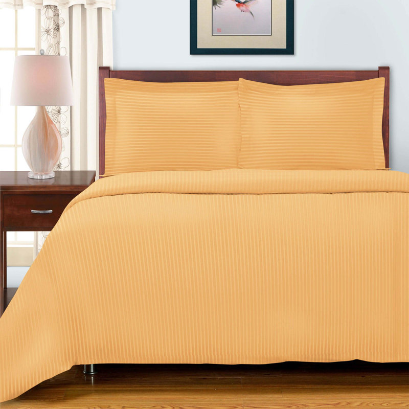 Soliana Traditional Egyptian Cotton Sateen Striped Duvet Cover Set, Ivory, King/Cal.King + 2 King Shams