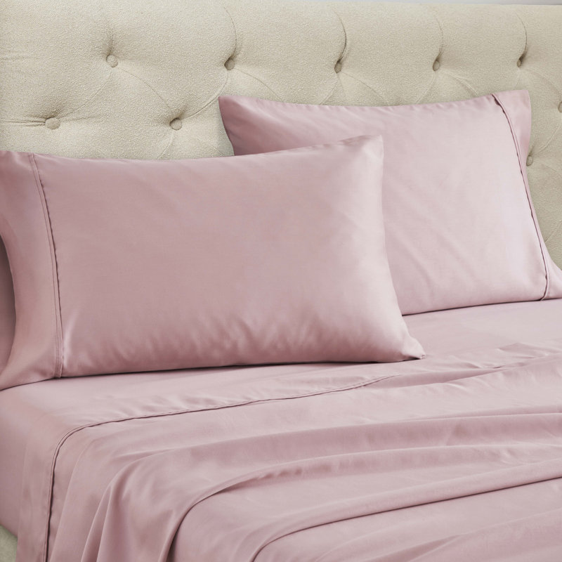 Superior 1500 Thread Count Cotton Blend Deep Pocket Sheet Set, Queen Sheet Set, Lavender