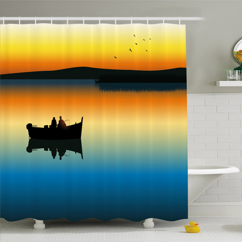 Ensemble de rideau de douche Buddies on Tranquil Still Lake at Epic Sunset, H 69 po x l 105 po