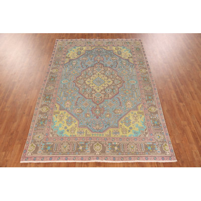 Tapis géométrique bleu traditionnel 6 x 9