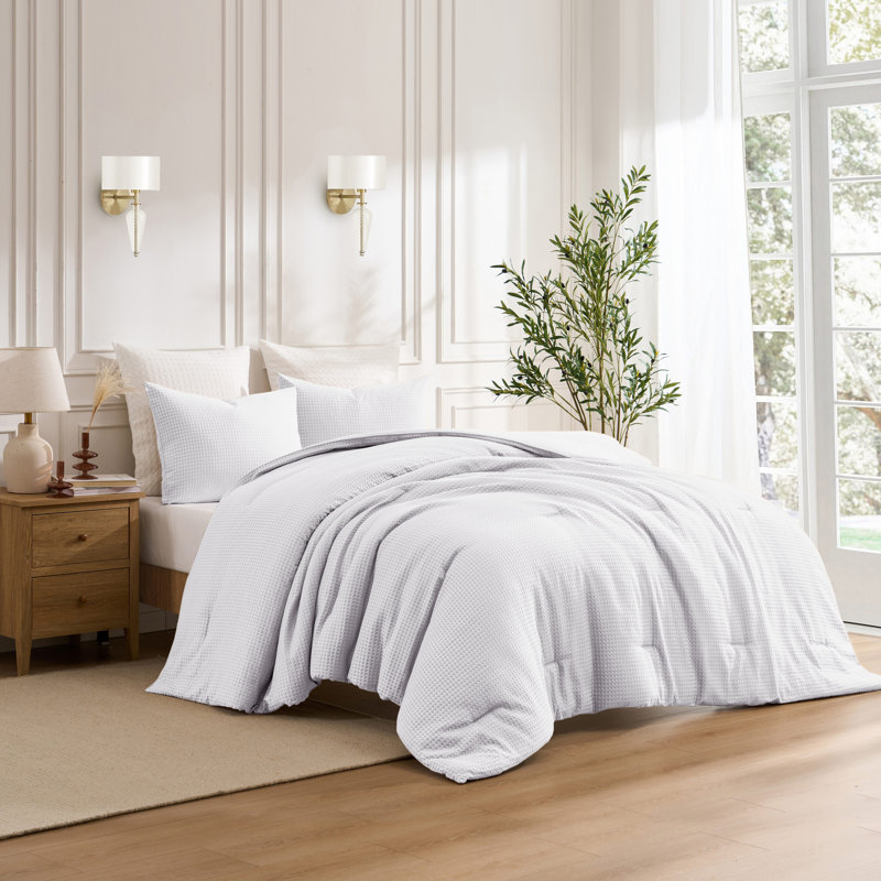 Ensemble d'édredon 3 pièces Kathy Ireland Waffle, Édredon pour grand lit + 2 taies décoratives pou, Blanc