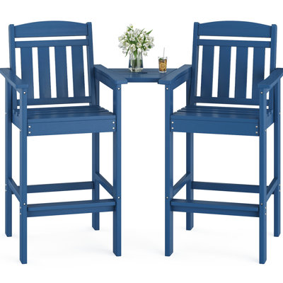Tabourets de bar hauts bleus, ensemble de 2, dessus amovible, trou pour parasol, montage rapide pour les espaces extérieurs, chaises bleues, aspect bois, idéaux pour recevoir.