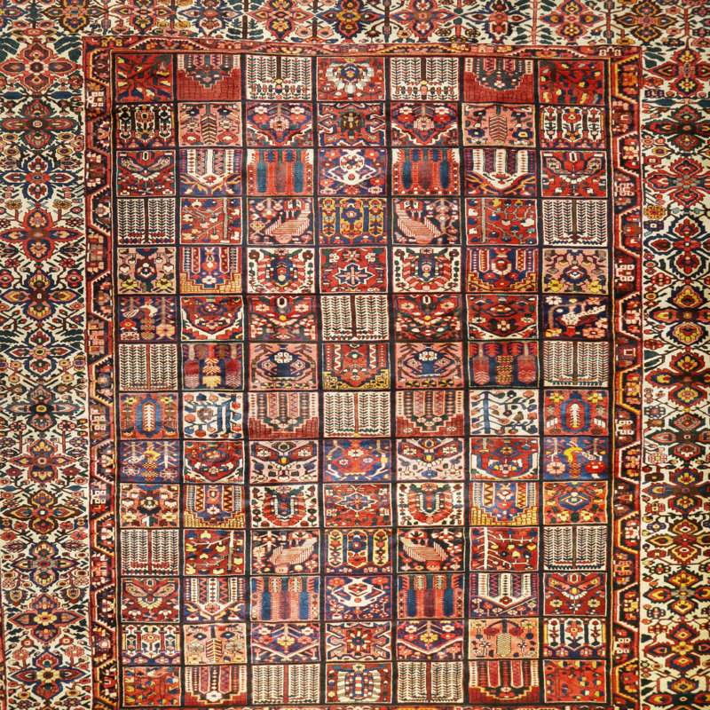 Tapis traditionnel rouge / beige, Carré 8 pi