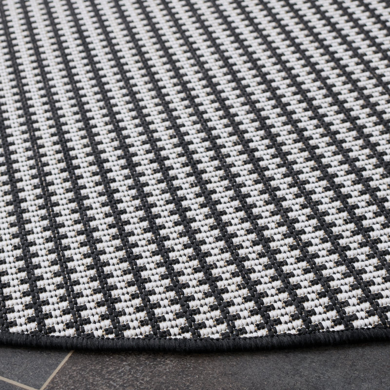 Terrace 802 Geometric Indoor/Outdoor Rug, Round 6'7"