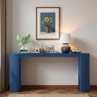 Curved Design Console Table With Unique Vertical Stripe Design