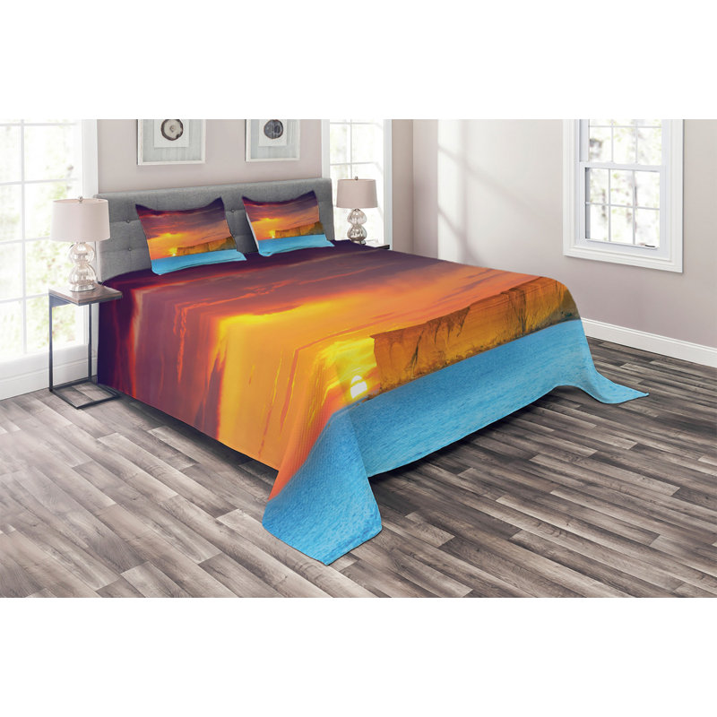 Hypnotic Coastal Polyester Coverlet
