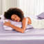 Lit simple en satin - Rides - Élégance. Convient aux matelas de 16 po ou moins. Comprend 1 drap plat et 4 taies d'oreiller ajustées. Lisse, pour les cheveux... Draps 100% luxueux. Confortable.