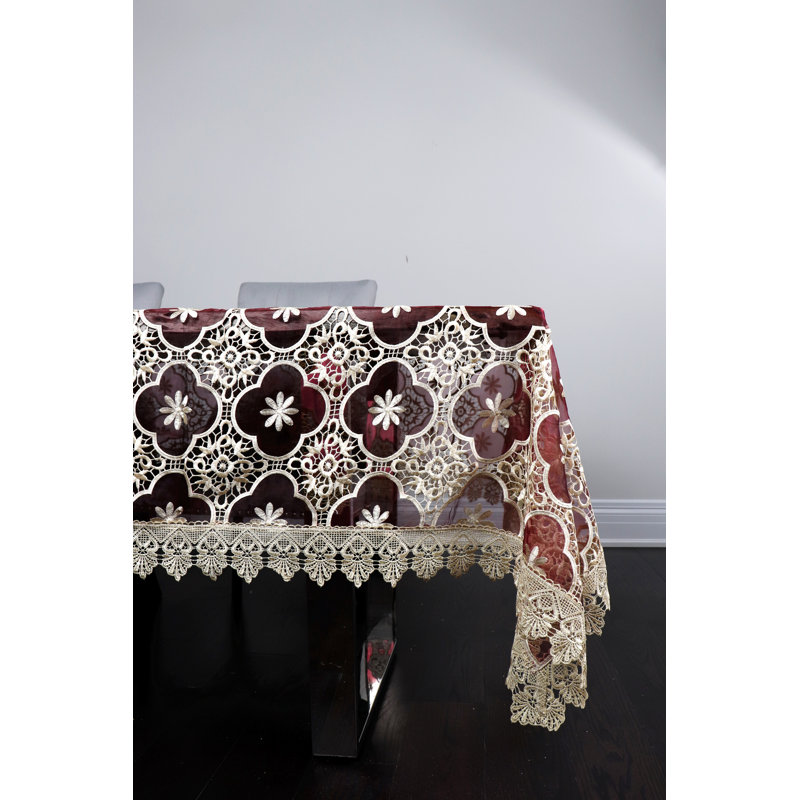 Oliphant Floral Tablecloth, 126" x 72"
