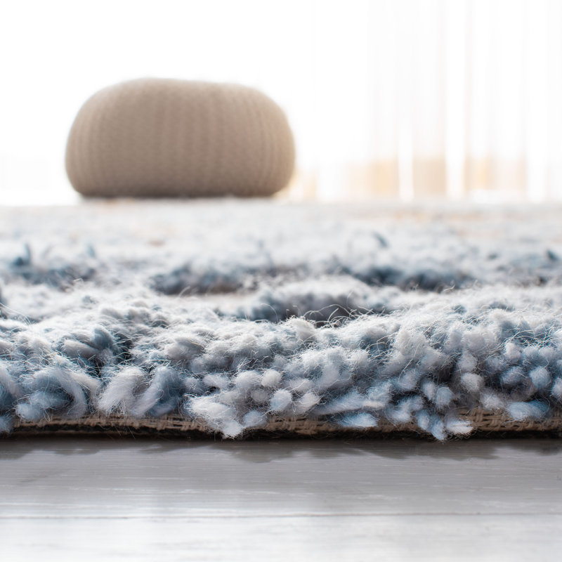 Kourtnee Shag Hand Tufted Wool Southwestern Rug, Rectangle 4' x 6'