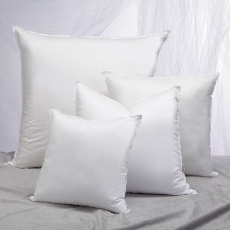 Deluxe Reversible Pillow Insert, 18" x 18"