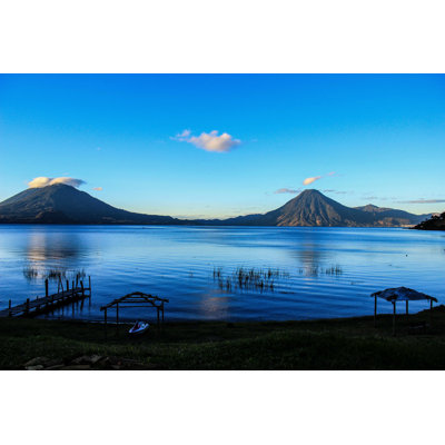 Atitlan Lake - Photographie sur toile tendue