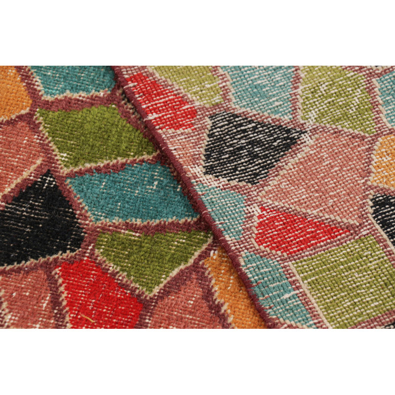 One-of-a-Kind 6’11”x9’10” Hand Knotted Area Rug