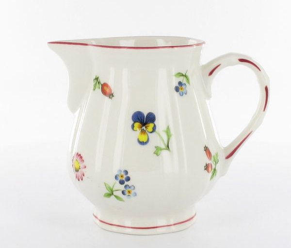 Petite Fleur 8.5 oz. Creamer