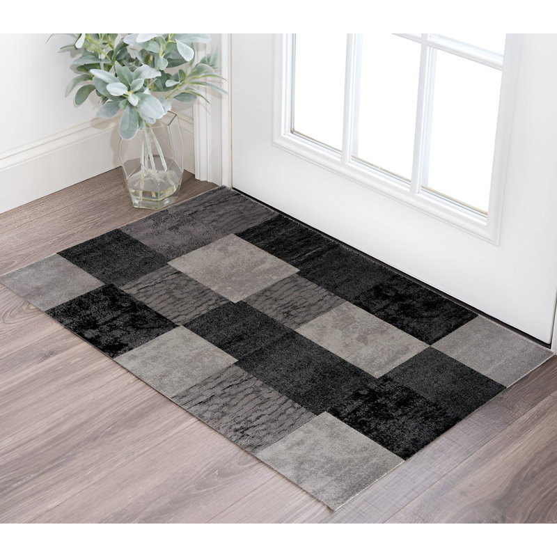 2' X 3' Gray and Black Geometric Washable Non Skid Area Rug