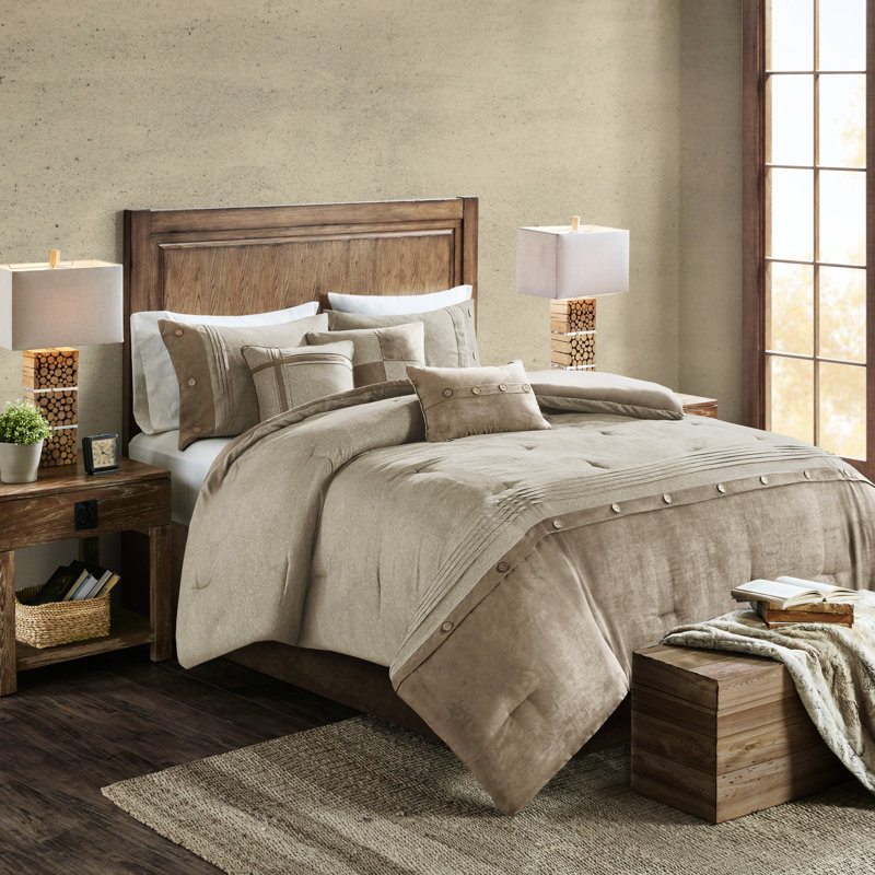 807311454CBCADB Comforter
