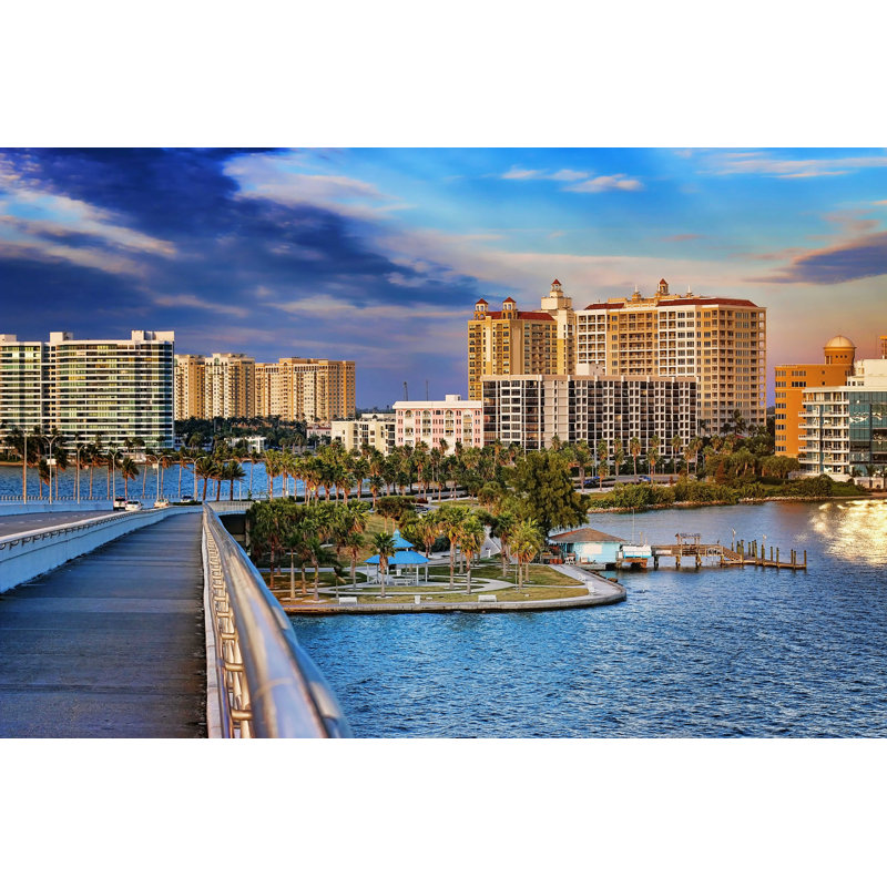 Sarasota from Ringling Bridge par Karolinaborkowski - photographie sur toile tendue, H 8 po x l 12 po