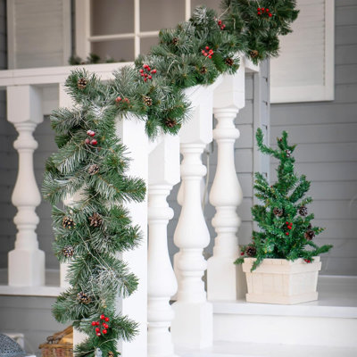 270 cm in. Lighted Fresh Faux Artificial Garland