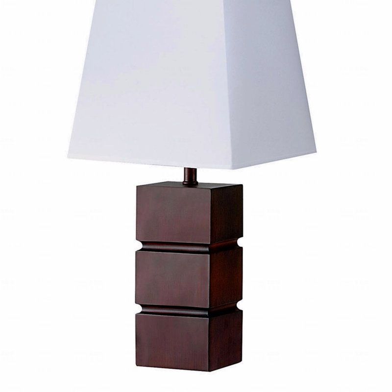 Lampe de table - 27,5 po de hauteur en polyrésine