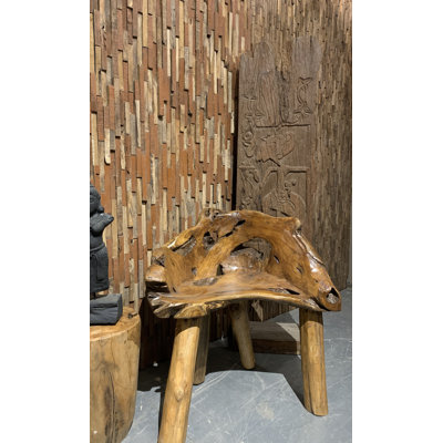 Banc en bois massif Fierro
