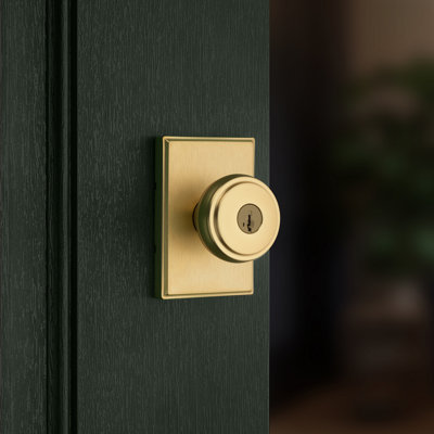 Sora Keyed Entry Knob w/ Rectangular Rose featuring SmartKey Security
