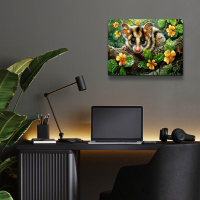 Art mural en verre opossum entre fleurs par Momart
