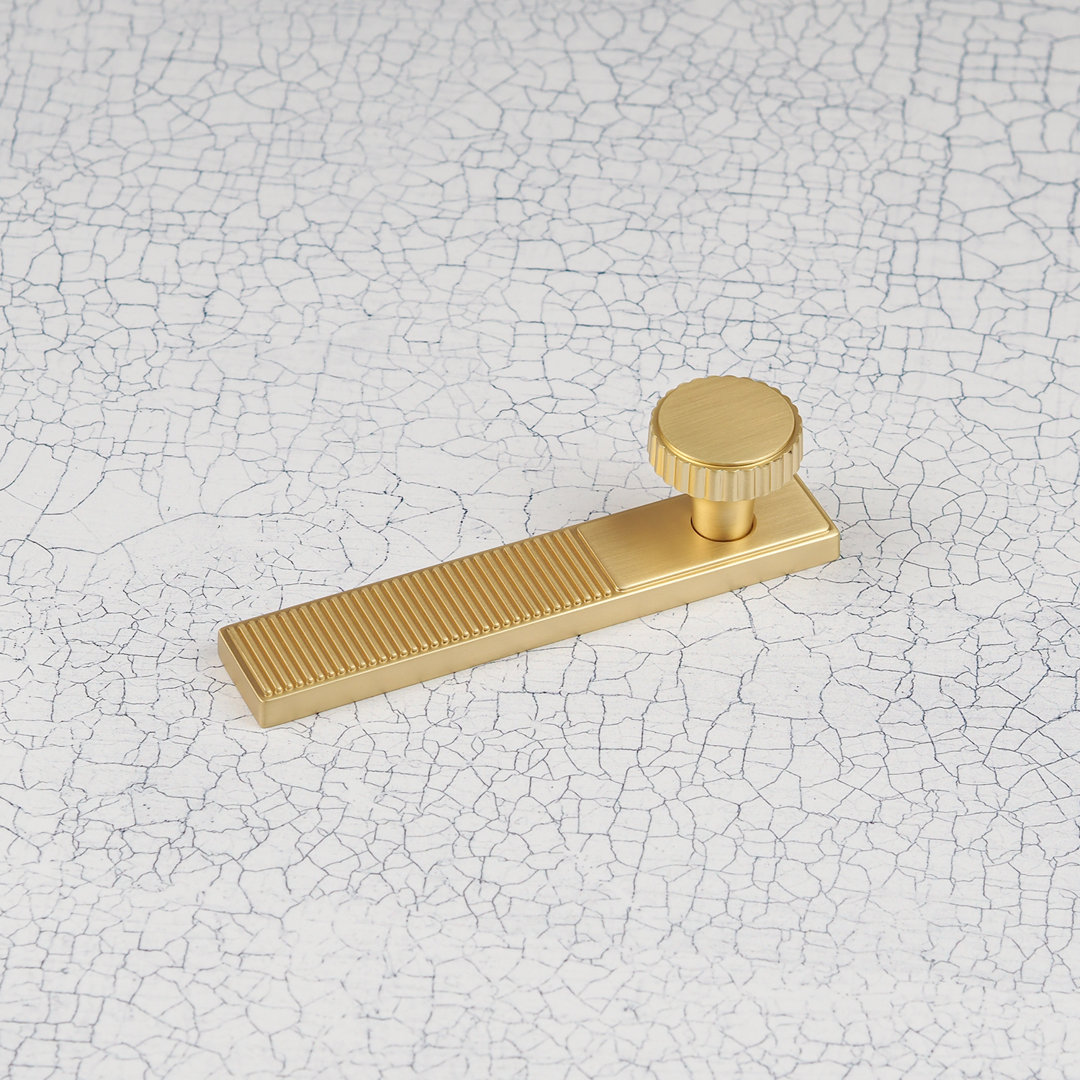 Satin Brass Ribbed Handle Collection & Coordinating Knobs