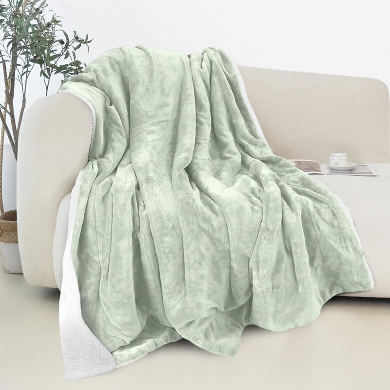 Jeté, Vert menthe