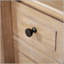 Commode compacte à devanture compacte avec tiroirs spacieux et placages en bois de mindi durables, parfaite pour les chambres à coucher modernes.